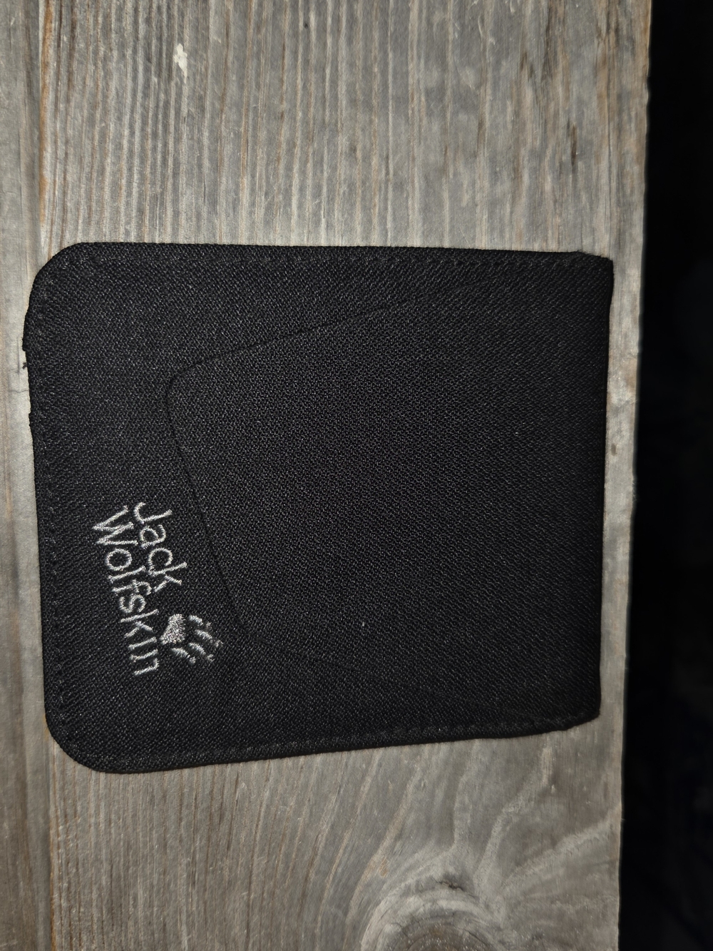 Jack Wolfskin Black Neoprene Card Sleeve